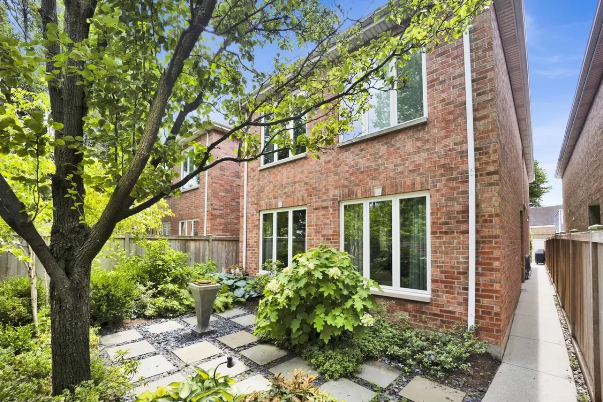 3BR House for Sale in Chicago, IL