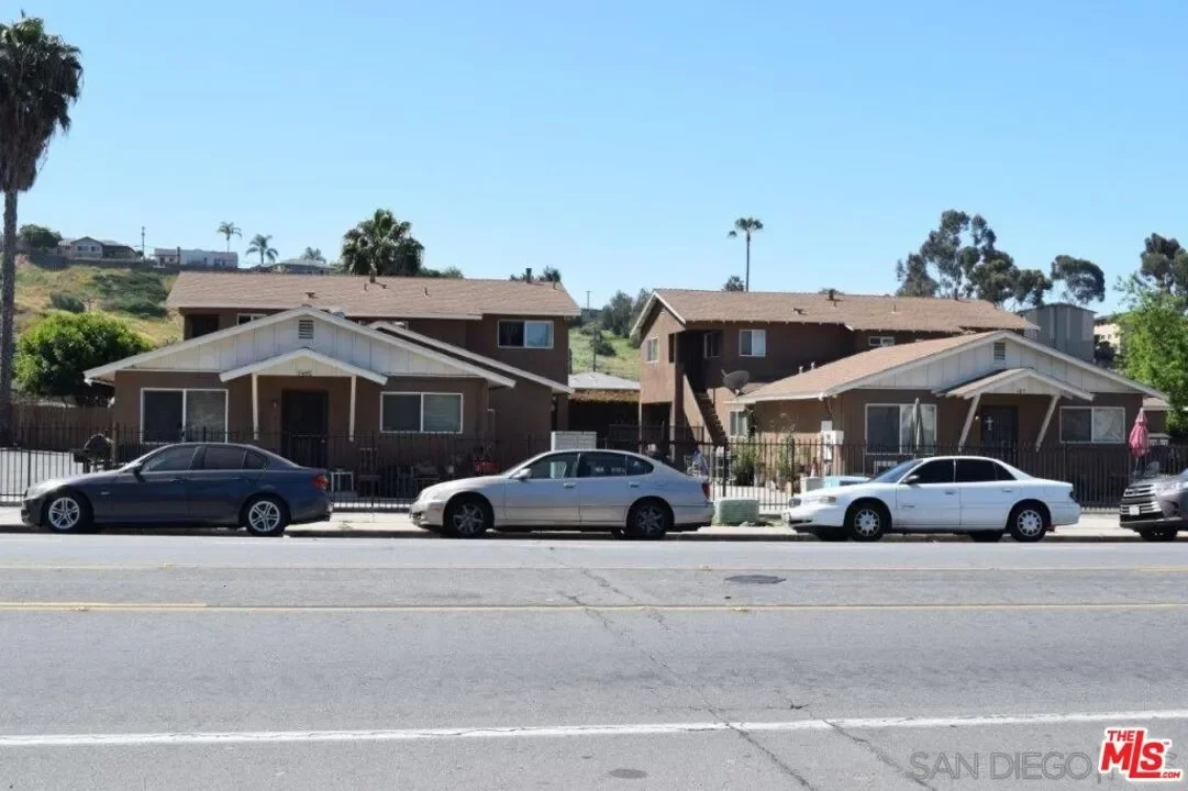 8BR Multi-Family for Sale in San Diego, CA