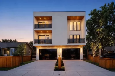 4BR House for Sale in Dallas, TX