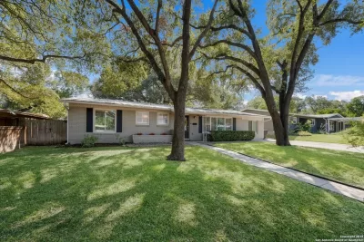 4BR House for Sale in San Antonio, TX