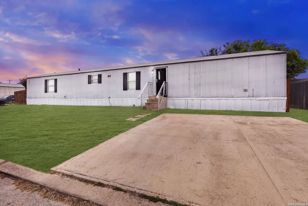 3BR House for Sale in San Antonio, TX