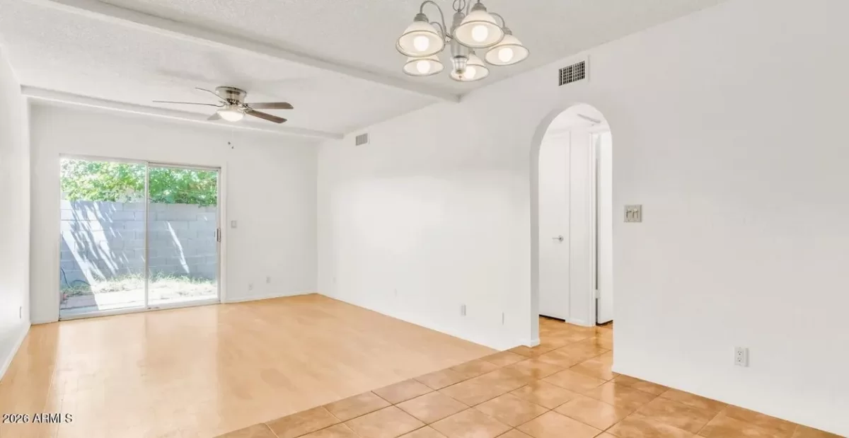2BR Townhouse for Sale in Phoenix, AZ