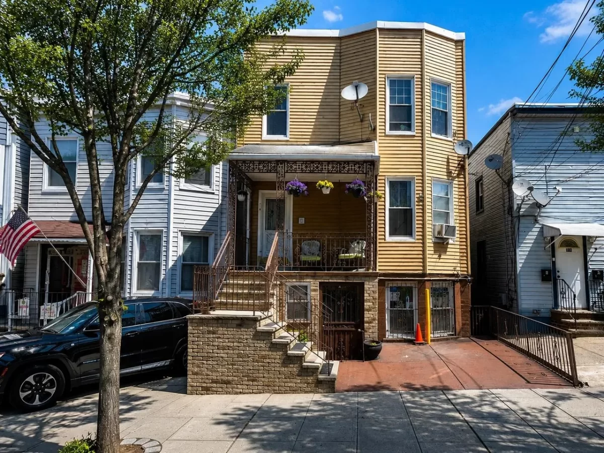 1BR Multi-Family for Rent in Union City, NJ