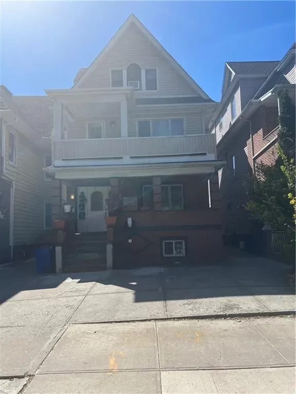 2BR Multi-Family for Sale in Brooklyn, NY
