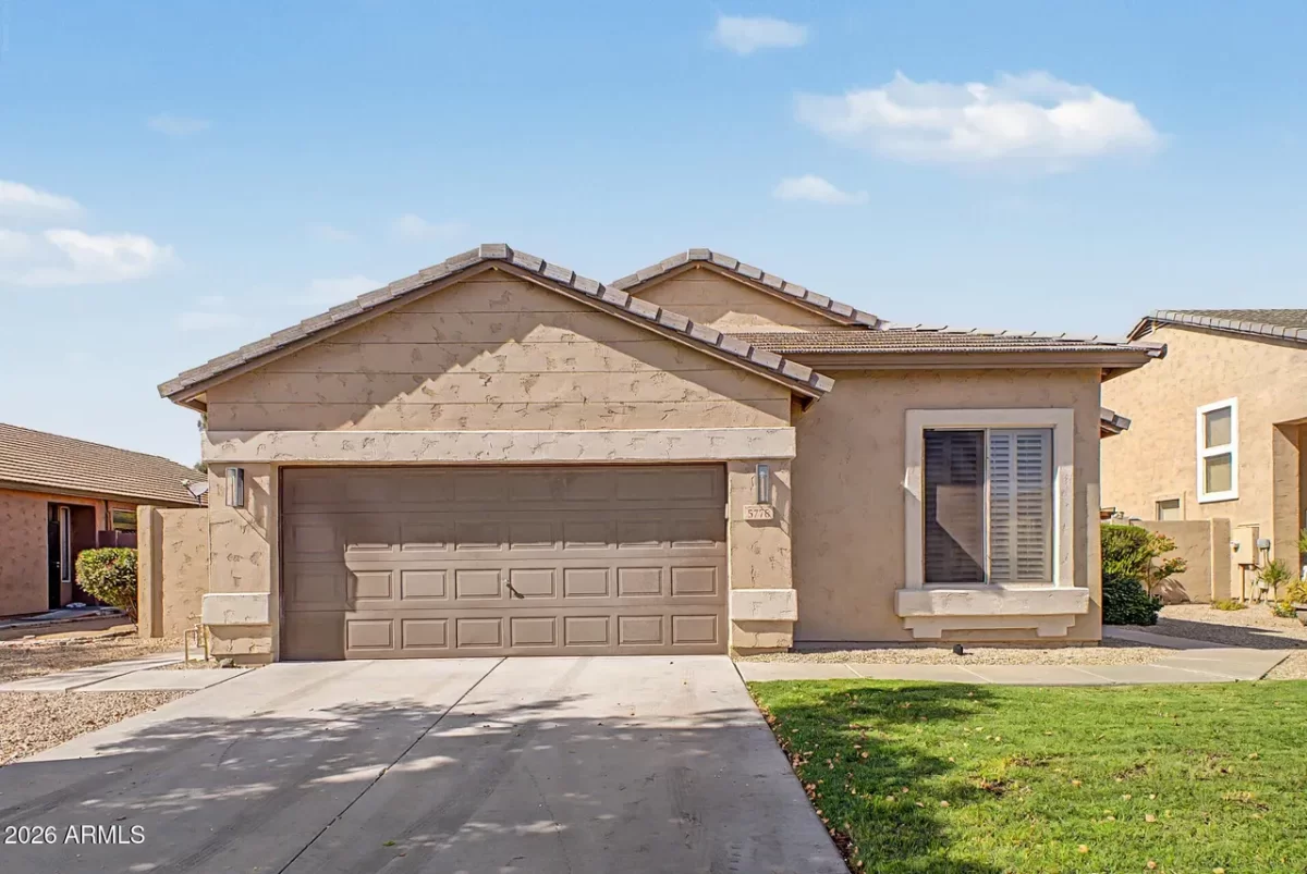 5BR House for Sale in Glendale, AZ