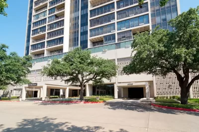 2BR Condo for Sale in Dallas, TX