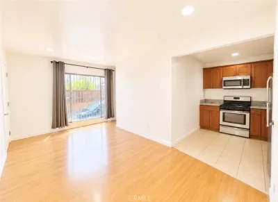 2BR House for Rent in Los Angeles, CA