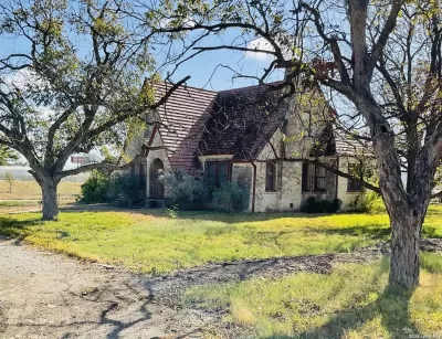 4BR House for Sale in San Antonio, TX