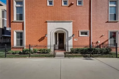 3BR Townhouse for Rent in Dallas, TX