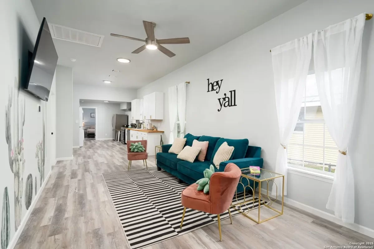 4BR House for Sale in San Antonio, TX