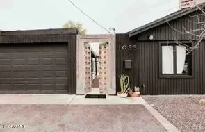 2BR House for Sale in Phoenix, AZ
