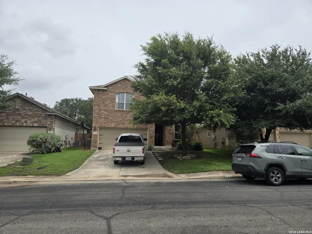 4BR House for Sale in San Antonio, TX