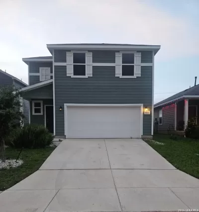 4BR House for Sale in San Antonio, TX