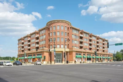 2BR Condo for Sale in Chicago, IL