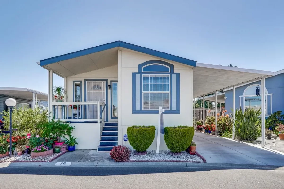 3BR Mobile Home for Sale in San Jose, CA