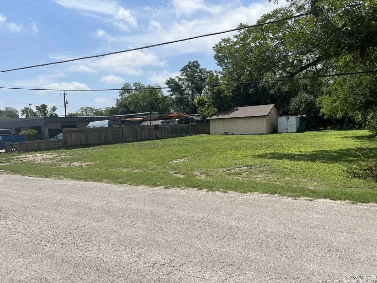 Land for Sale in San Antonio, TX