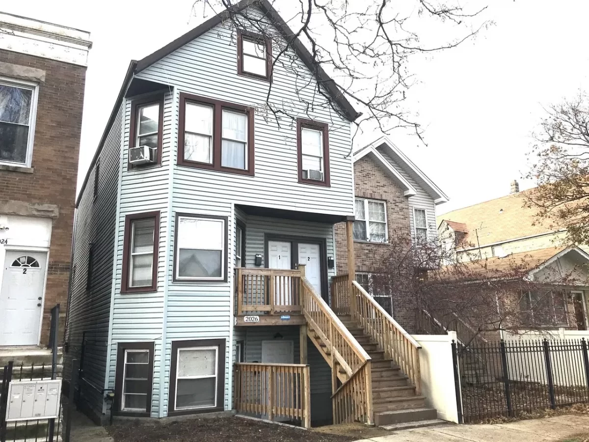 2BR House for Rent in Chicago, IL