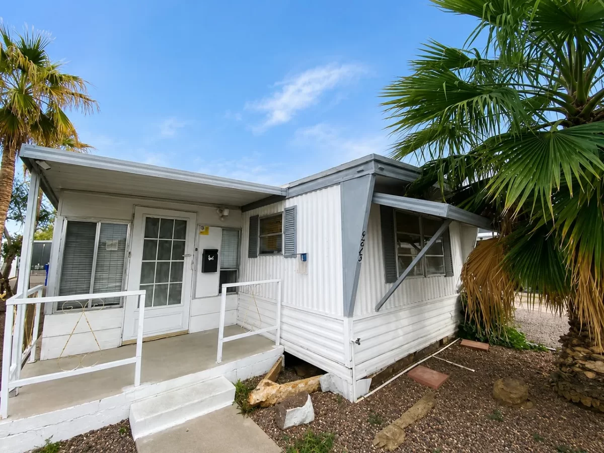 2BR Mobile Home for Sale in Phoenix, AZ