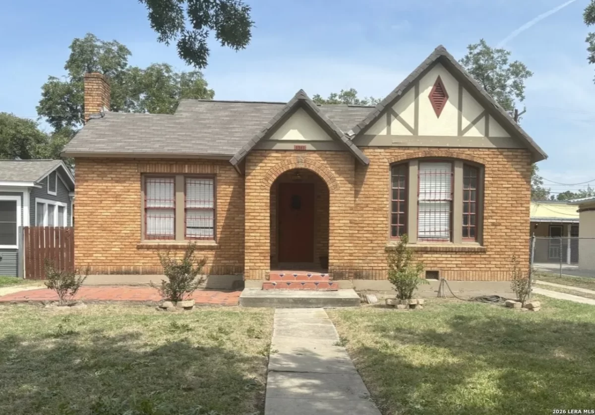 2BR House for Rent in San Antonio, TX