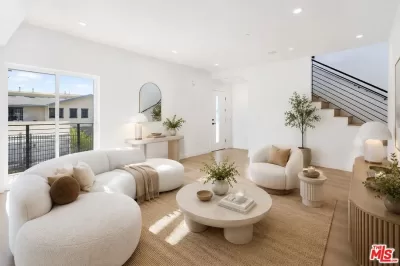 3BR Townhouse for Rent in Los Angeles, CA