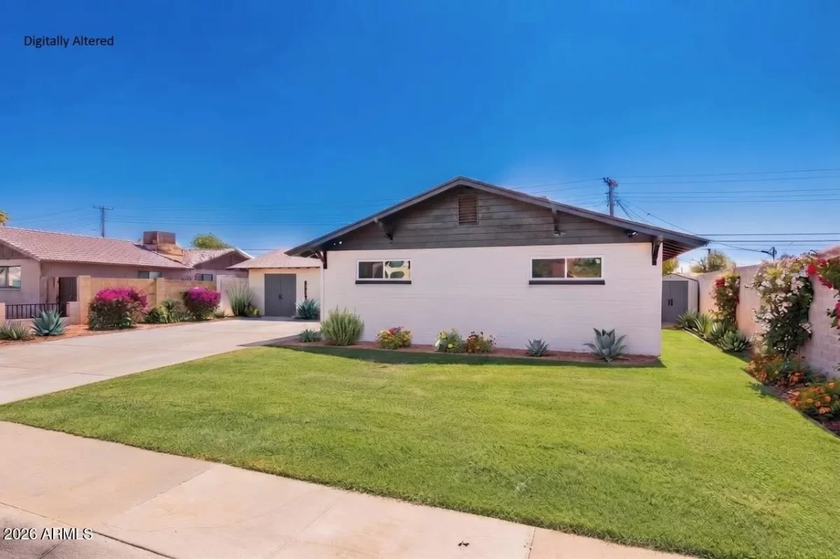 8BR House for Sale in Phoenix, AZ