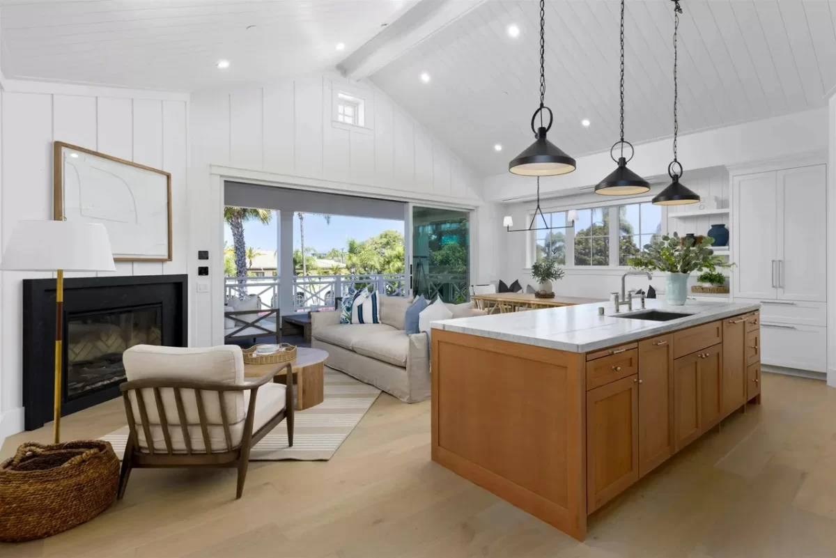 3BR Condo for Sale in Coronado, CA