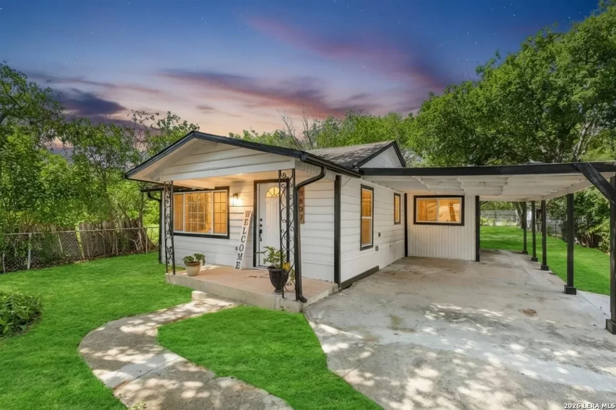 4BR House for Sale in San Antonio, TX