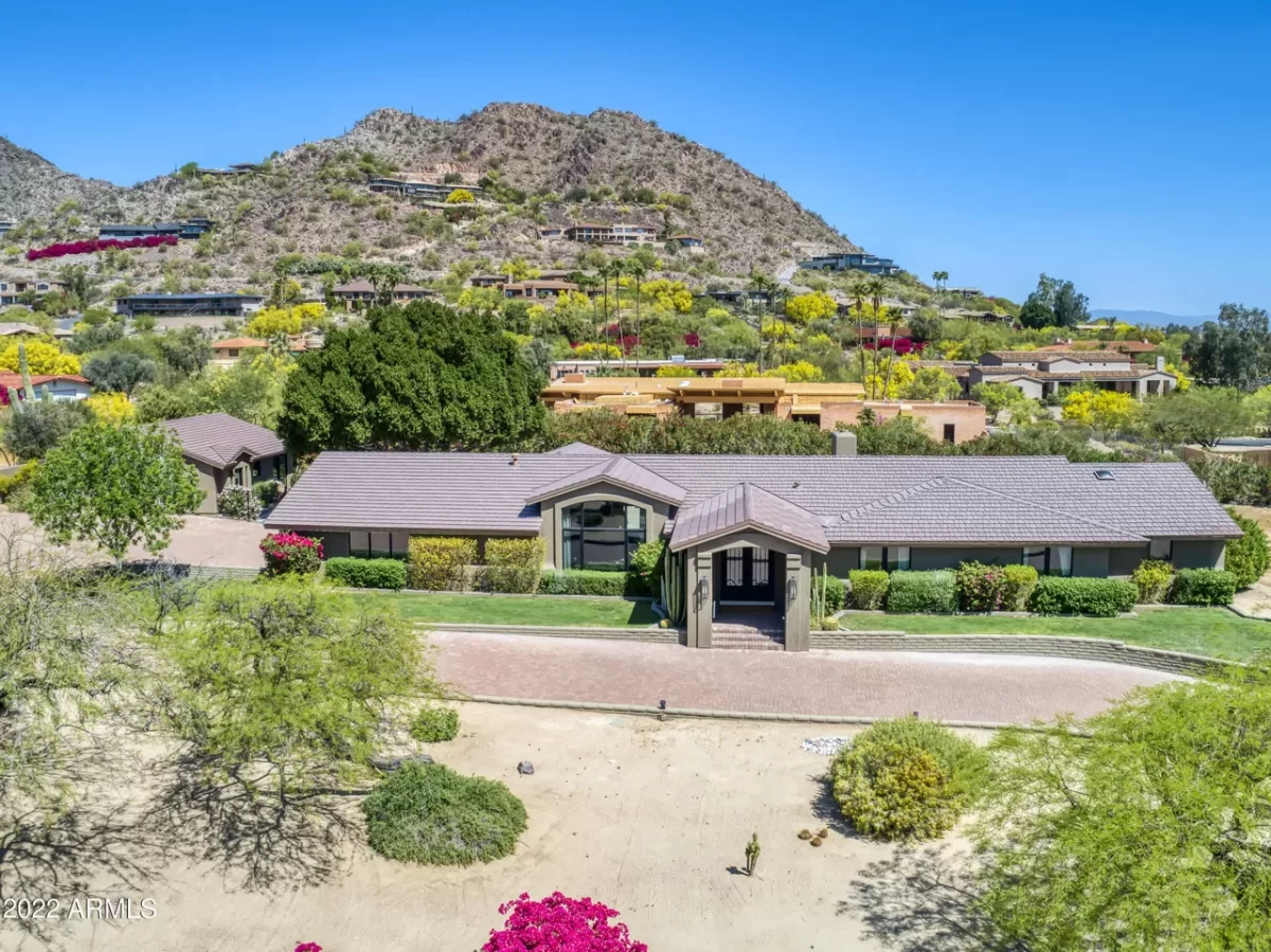 5BR House for Sale in Paradise Valley, AZ