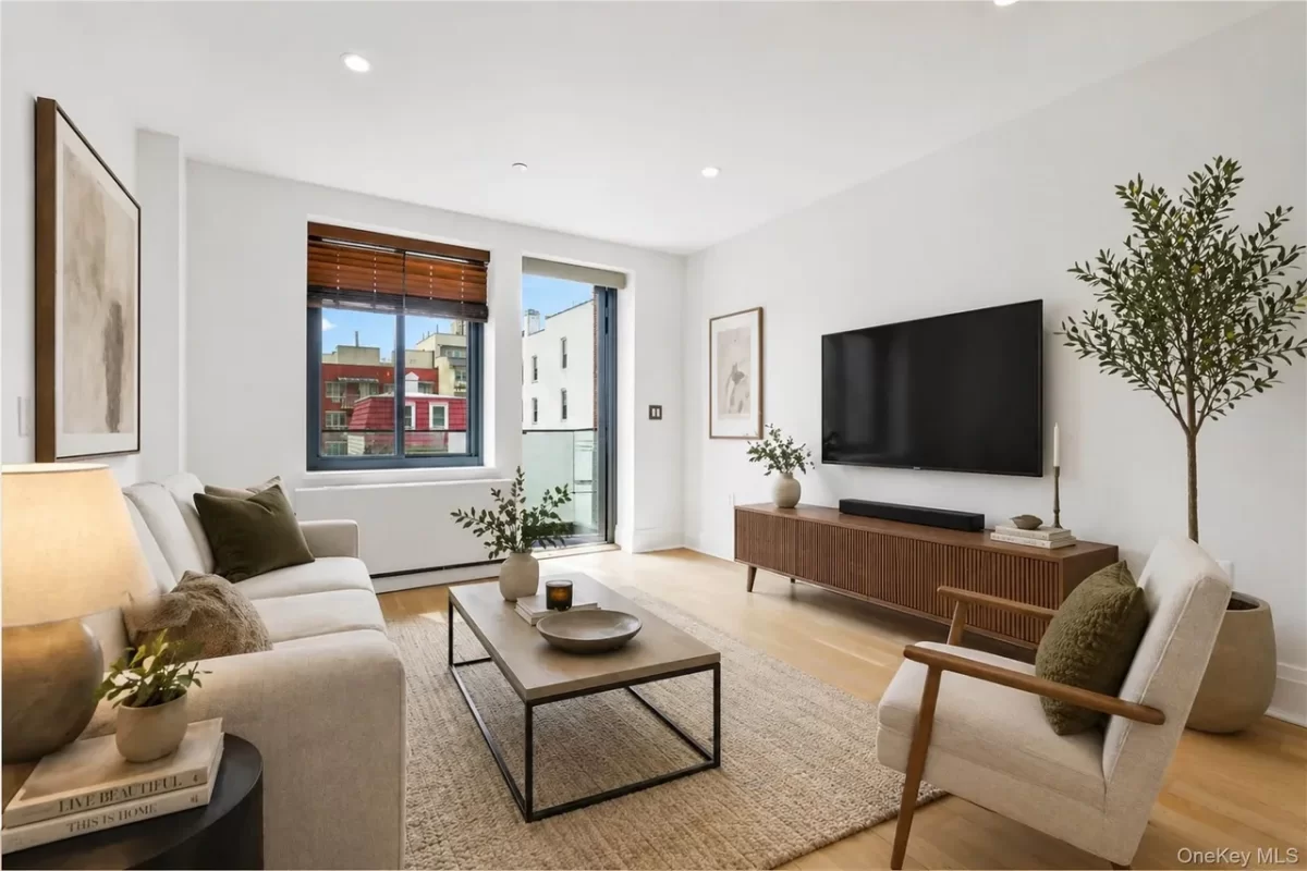 1BR Condo for Sale in Astoria, NY