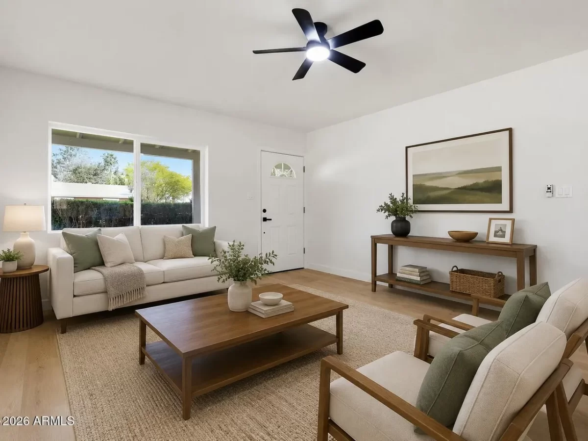 4BR House for Sale in Phoenix, AZ