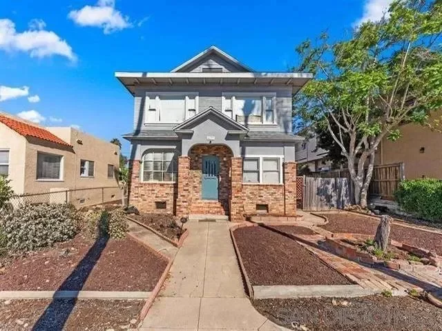 5BR House for Sale in San Diego, CA