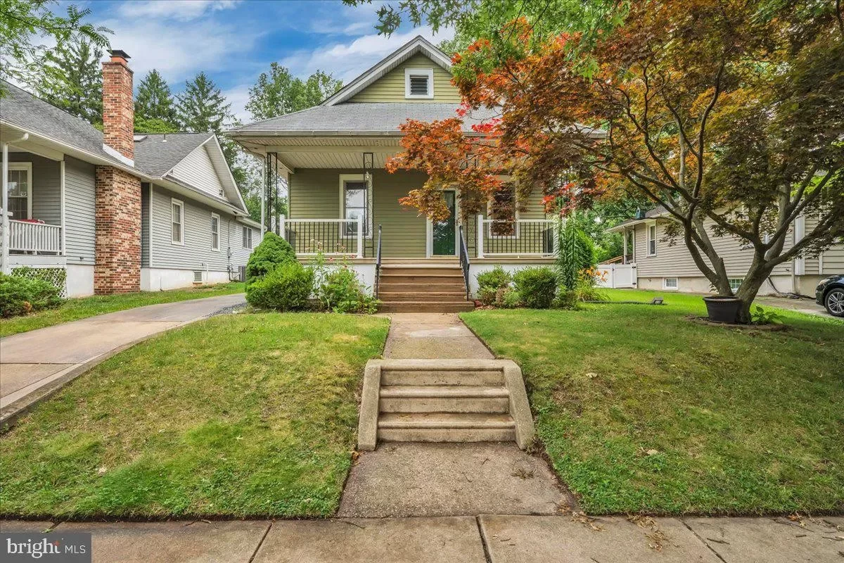 3BR House for Sale in Audubon, NJ