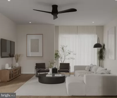 3BR Townhouse for Sale in Philadelphia, PA
