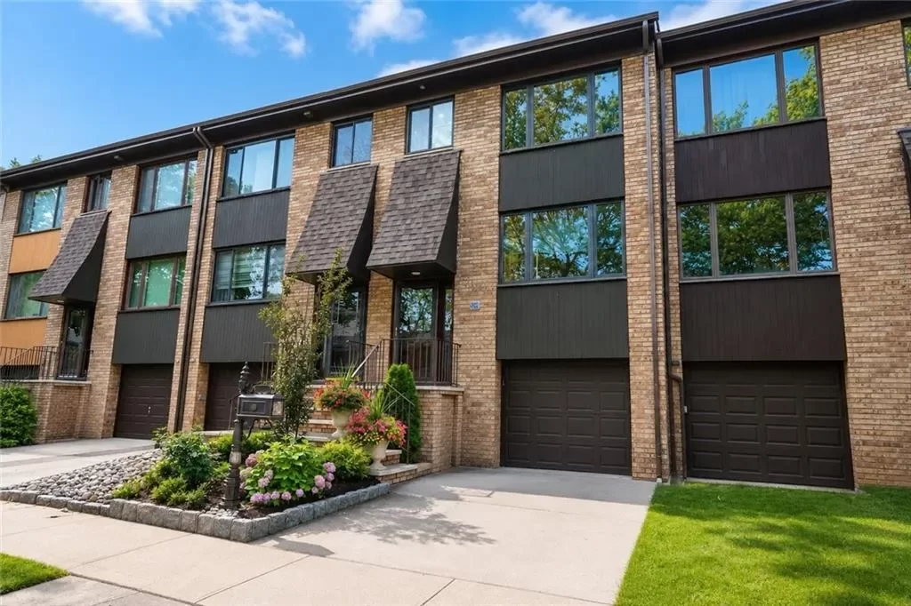 3BR Condo for Sale in Staten Island, NY