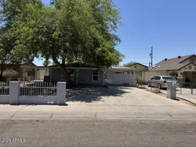 4BR House for Sale in Phoenix, AZ