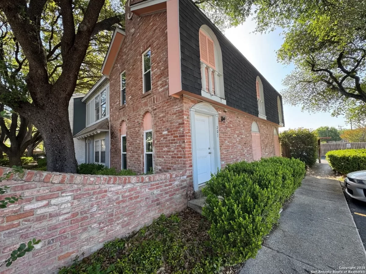 2BR House for Rent in San Antonio, TX