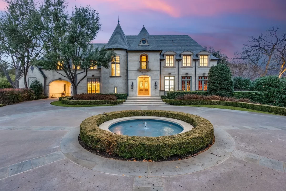 5BR House for Sale in Dallas, TX