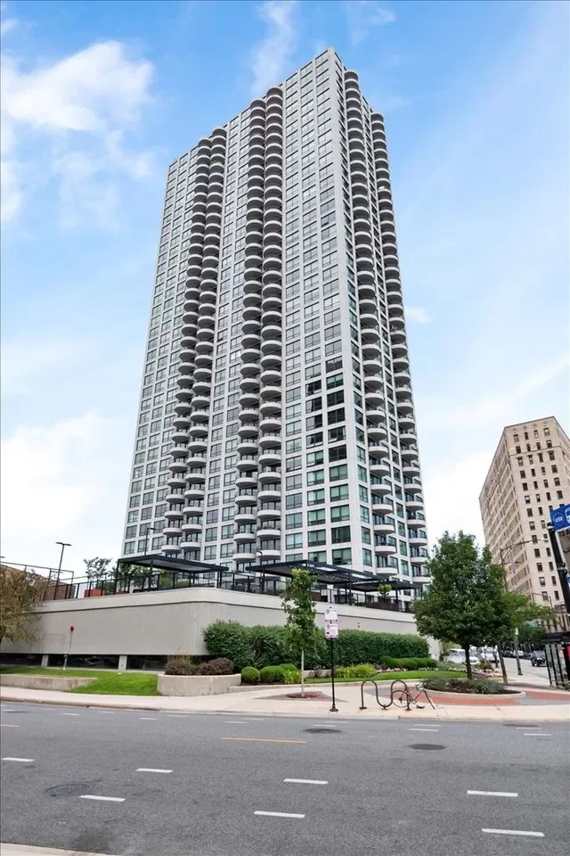 1BR Condo for Rent in Chicago, IL