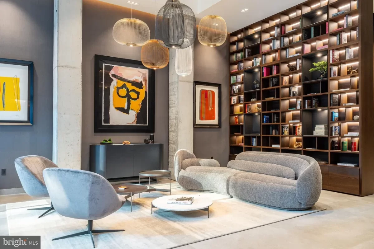 5BR Condo for Sale in Philadelphia, PA