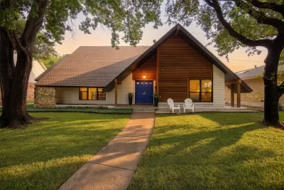 4BR House for Sale in Dallas, TX