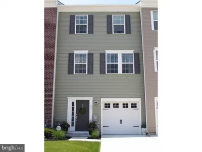 3BR Townhouse for Rent in Woodbury, NJ