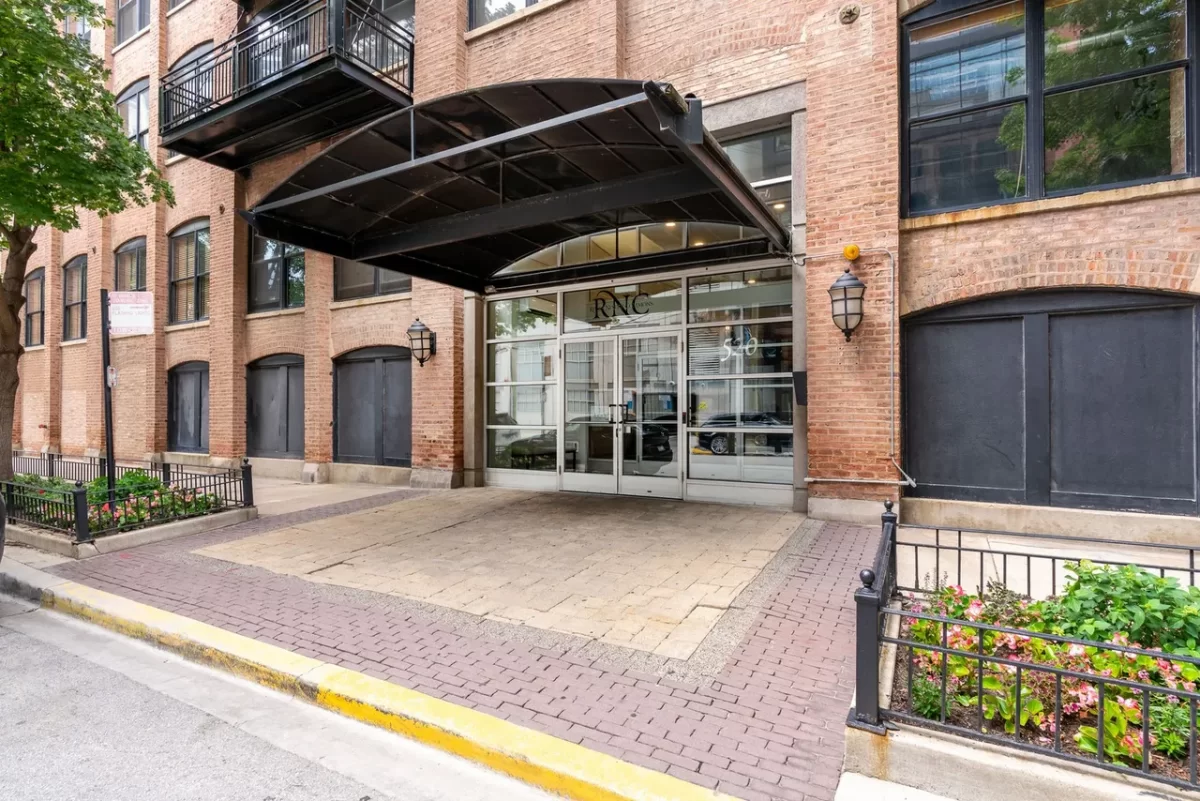 1BR Condo for Sale in Chicago, IL