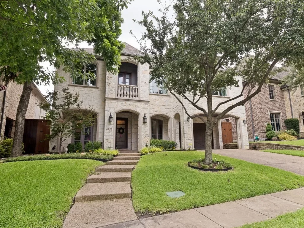 5BR House for Sale in Dallas, TX