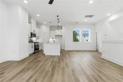 3BR House for Sale in Houston, TX