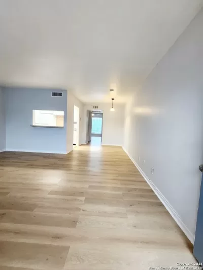 1BR House for Rent in San Antonio, TX