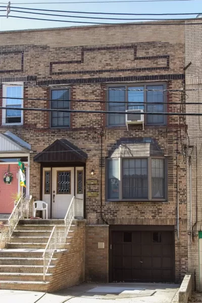 3BR Multi-Family for Rent in Bayonne, NJ