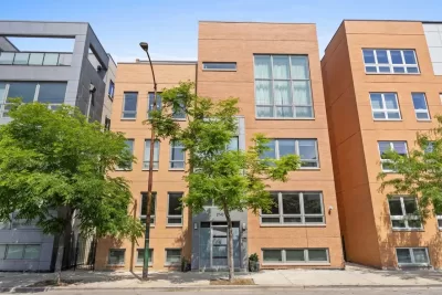 3BR Condo for Sale in Chicago, IL