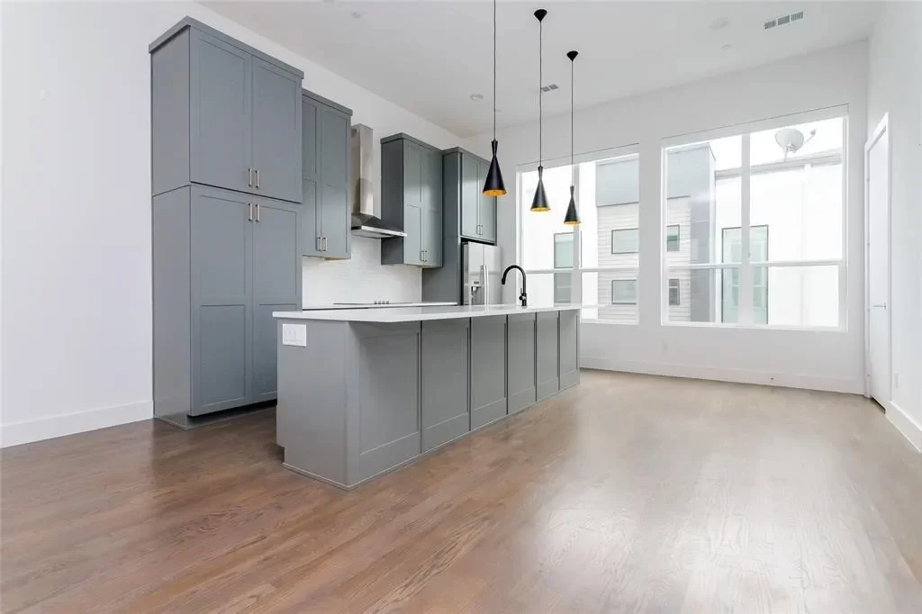 3BR Condo for Rent in Dallas, TX