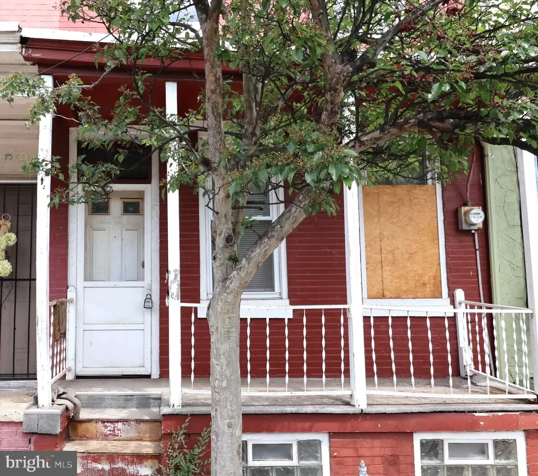 3BR Townhouse for Sale in Camden, NJ