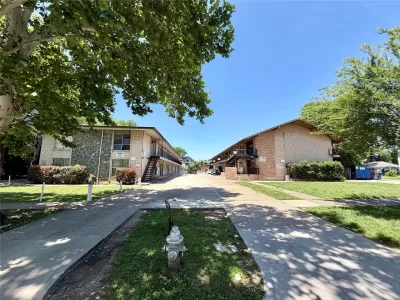 Studio Apartment for Sale in Dallas, TX